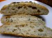 Chlebové placičky se semínky na řezu